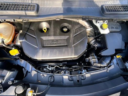 Certified 2018 Ford Escape Titanium image 8