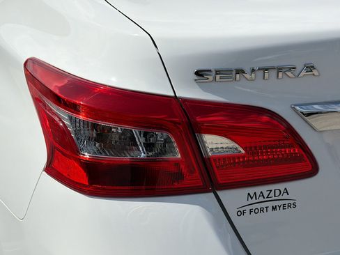 Used 2019 Nissan Sentra SV image 10