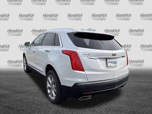 Used 2018 Cadillac XT5 Premium Luxury image 8