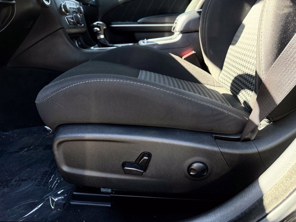 Used 2023 Dodge Charger R/T RWD image 14