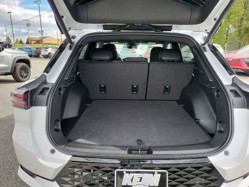 New 2025 Chevrolet Equinox EV RS image 12