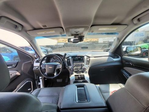 Used 2016 Chevrolet Tahoe LT w/ Luxury Package RWD image 21