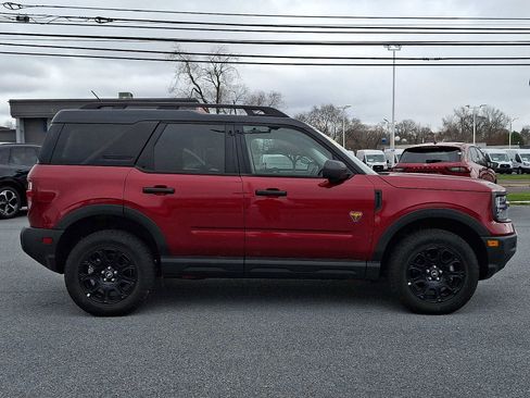 Used 2025 Ford Bronco Sport Badlands image 7