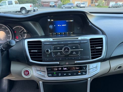 Used 2014 Honda Accord EX image 15