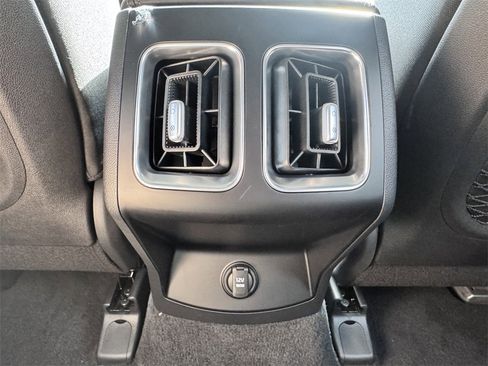 New 2026 Kia Sorento LX image 27