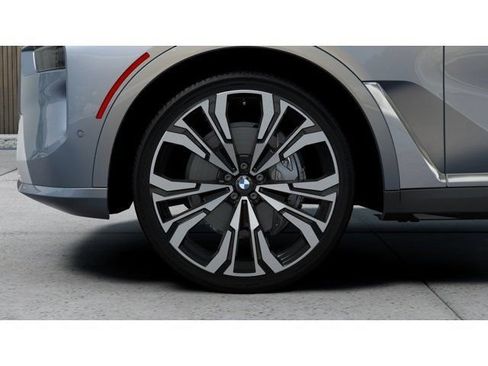 New 2027 BMW X7 xDrive40i w/ Executive Package AWD/4WD image 7