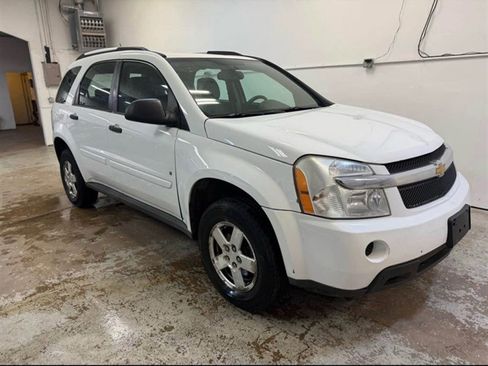 Used 2008 Chevrolet Equinox LS image 3