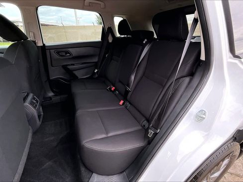 Certified 2024 Nissan Rogue S FWD image 18