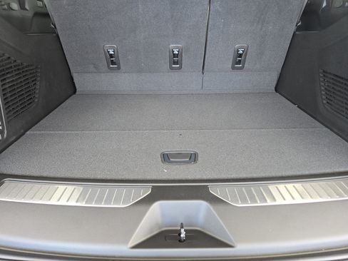 New 2026 GMC Yukon XL Denali w/ Denali Reserve Package AWD/4WD image 25