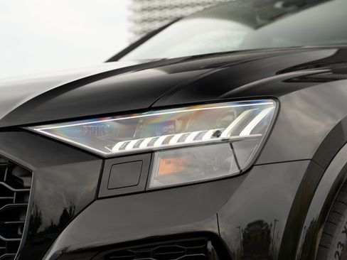 Certified 2024 Audi RS Q8 w/ Black Optic Package AWD/4WD image 43
