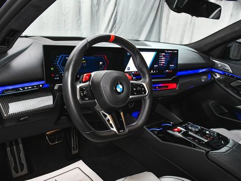 Used 2025 BMW M5 w/ Executive Package AWD/4WD image 26