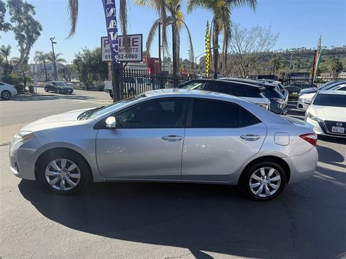 Used 2016 Toyota Corolla S image 4