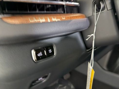 New 2025 Lincoln Navigator L Black Label image 78