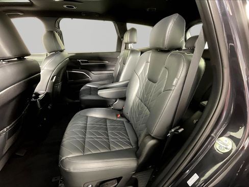 Used 2025 Kia Telluride EX X-Line image 22