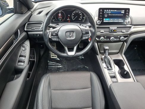 Used 2022 Honda Accord Sport image 11