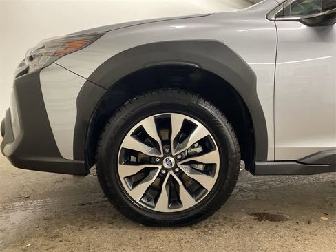 Used 2023 Subaru Outback Limited XT image 12