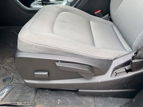 Used 2019 Chevrolet Colorado LT w/ LT Convenience Package AWD/4WD image 16