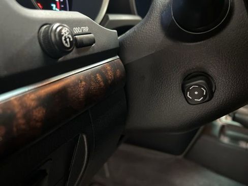 Used 2009 Toyota Land Cruiser image 15