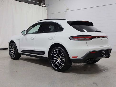 Certified 2026 Porsche Macan AWD/4WD image 3