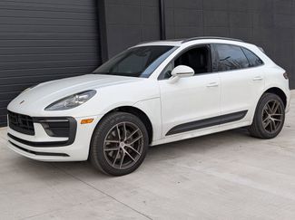 New 2025 Porsche Macan Turbo video 1