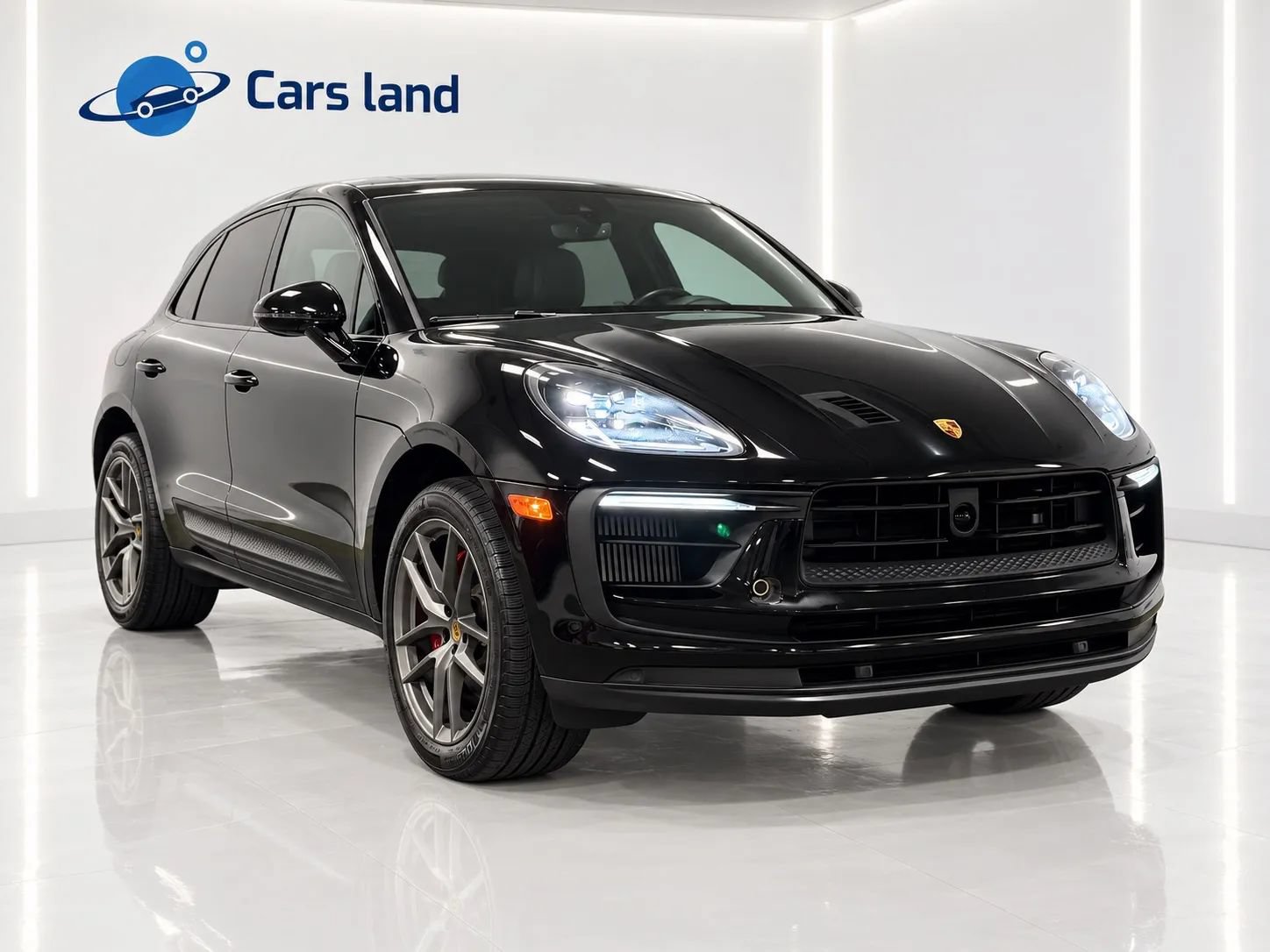 Used 2023 Porsche Macan S AWD/4WD image 1