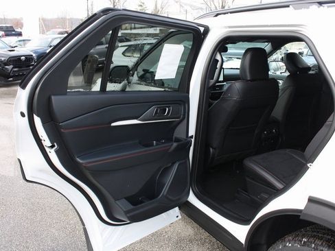 New 2026 Ford Explorer ST AWD/4WD image 13