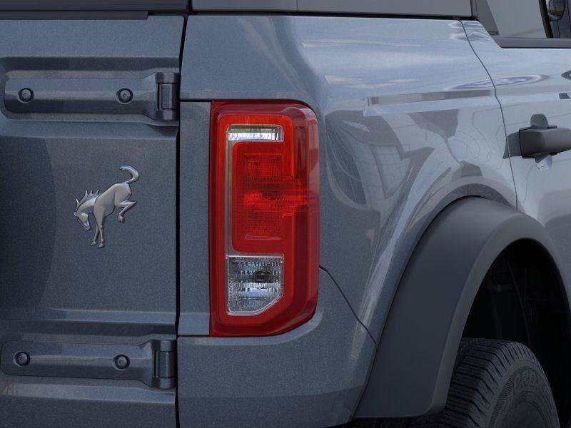 Used 2025 Ford Bronco 4-Door AWD/4WD image 23