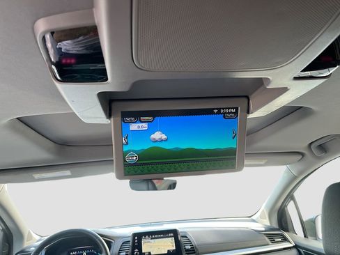 Used 2023 Honda Odyssey Touring image 26