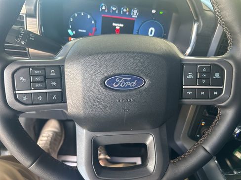 Used 2025 Ford F150 Lariat w/ Equipment Group 501A Mid image 21