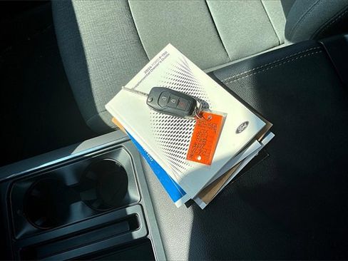 Used 2024 Ford F150 XLT w/ Mobile Office Package image 10