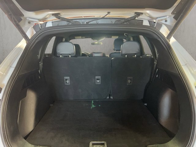 Certified 2025 Ford Escape ST-Line Select AWD/4WD image 20