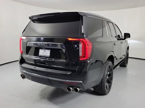 Used 2023 GMC Yukon Denali Ultimate AWD/4WD image 3