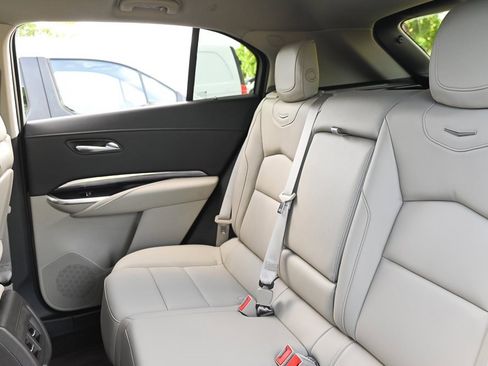 Used 2021 Cadillac XT4 Luxury image 13