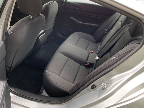 Certified 2024 Nissan Altima 2.5 SV w/ SV Premium Package AWD/4WD image 17