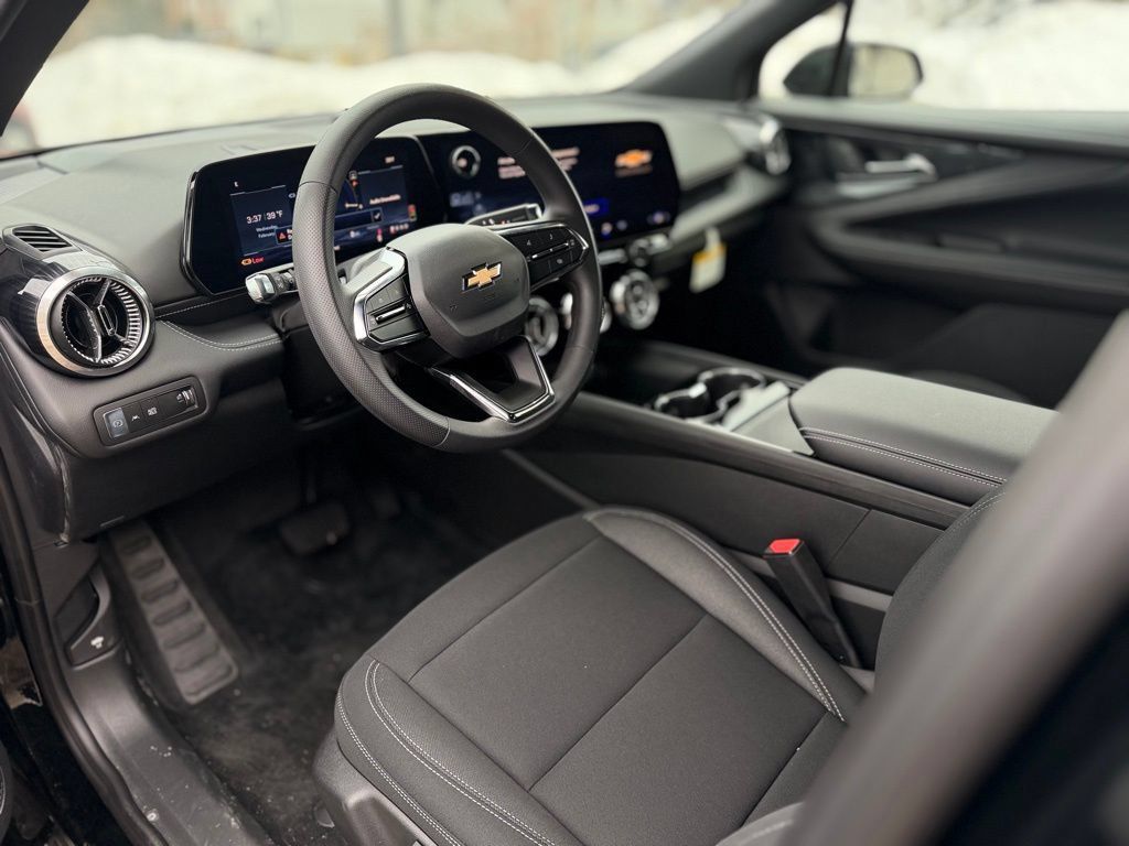 New 2026 Chevrolet Blazer EV LT AWD/4WD image 13