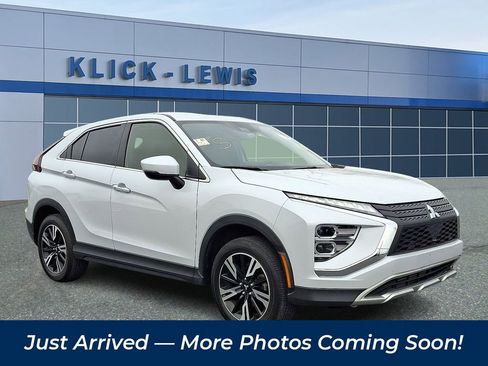 Used 2024 Mitsubishi Eclipse Cross SE image 1