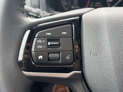 Used 2026 Honda Odyssey EX-L image 13