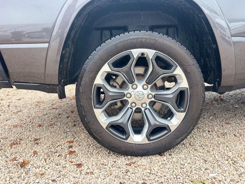 Used 2020 RAM 1500 Limited image 15