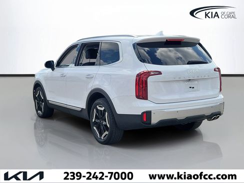 Certified 2024 Kia Telluride S w/ S Sunroof Package FWD image 4