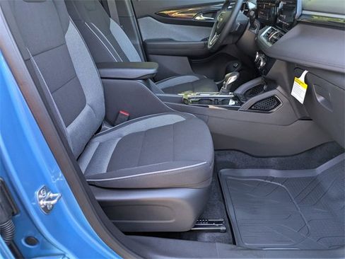 New 2025 Chevrolet TrailBlazer LT w/ Convenience Package image 35