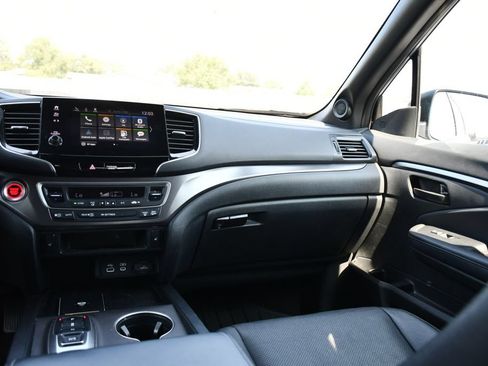 Used 2024 Honda Passport EX-L image 23