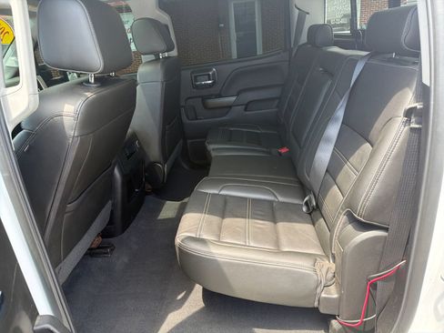 Used 2019 GMC Sierra 3500 Denali w/ Duramax Plus Package AWD/4WD image 29