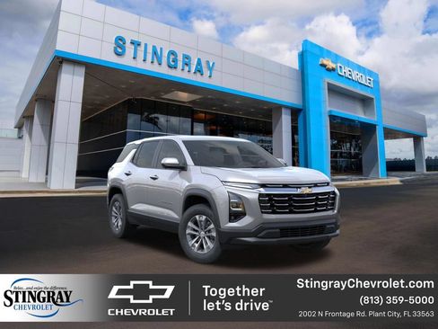 New 2026 Chevrolet Equinox LT w/ Convenience Package II AWD/4WD image 1