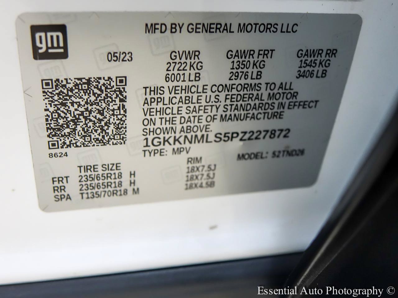 Used 2023 GMC Acadia SLT FWD image 36