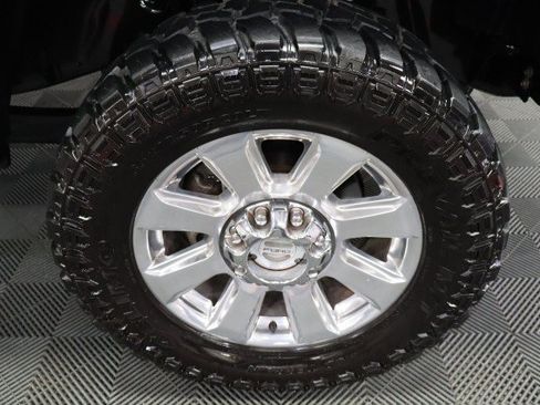 Used 2020 Ford F250 Platinum w/ FX4 Off-Road Package AWD/4WD image 90