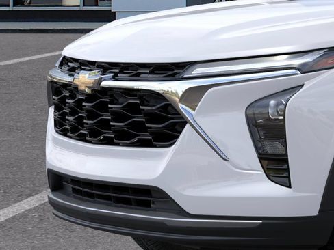 New 2026 Chevrolet Trax LT FWD image 13
