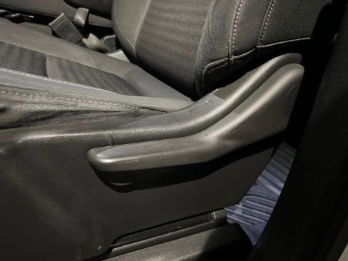 Used 2022 GMC Sierra 1500 SLE w/ X31 Off-Road Package image 24