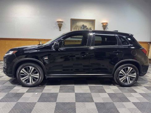 Used 2022 Mitsubishi Outlander Sport ES image 2
