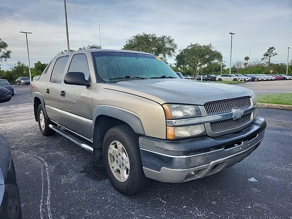 Used 2003 Chevrolet Avalanche 2WD image 1