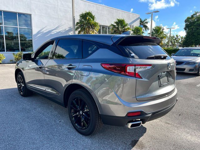 Used 2026 Acura RDX SH-AWD image 4